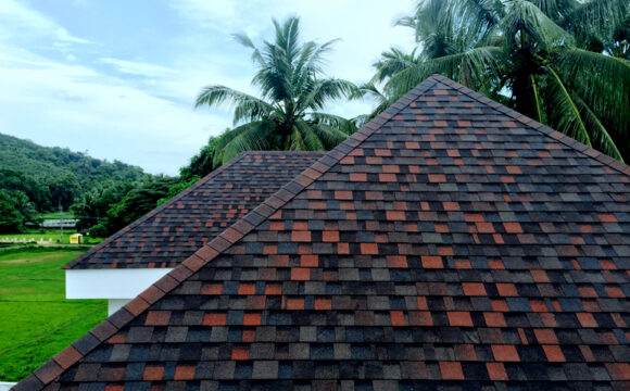 4 Advantages of Installing Asphalt Roofing Shingles on Your Home